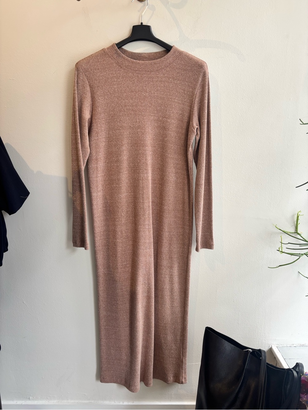 Velvet by Graham & Spencer Rose-Taupe Ribbed Long Sleeve Maxi Dress